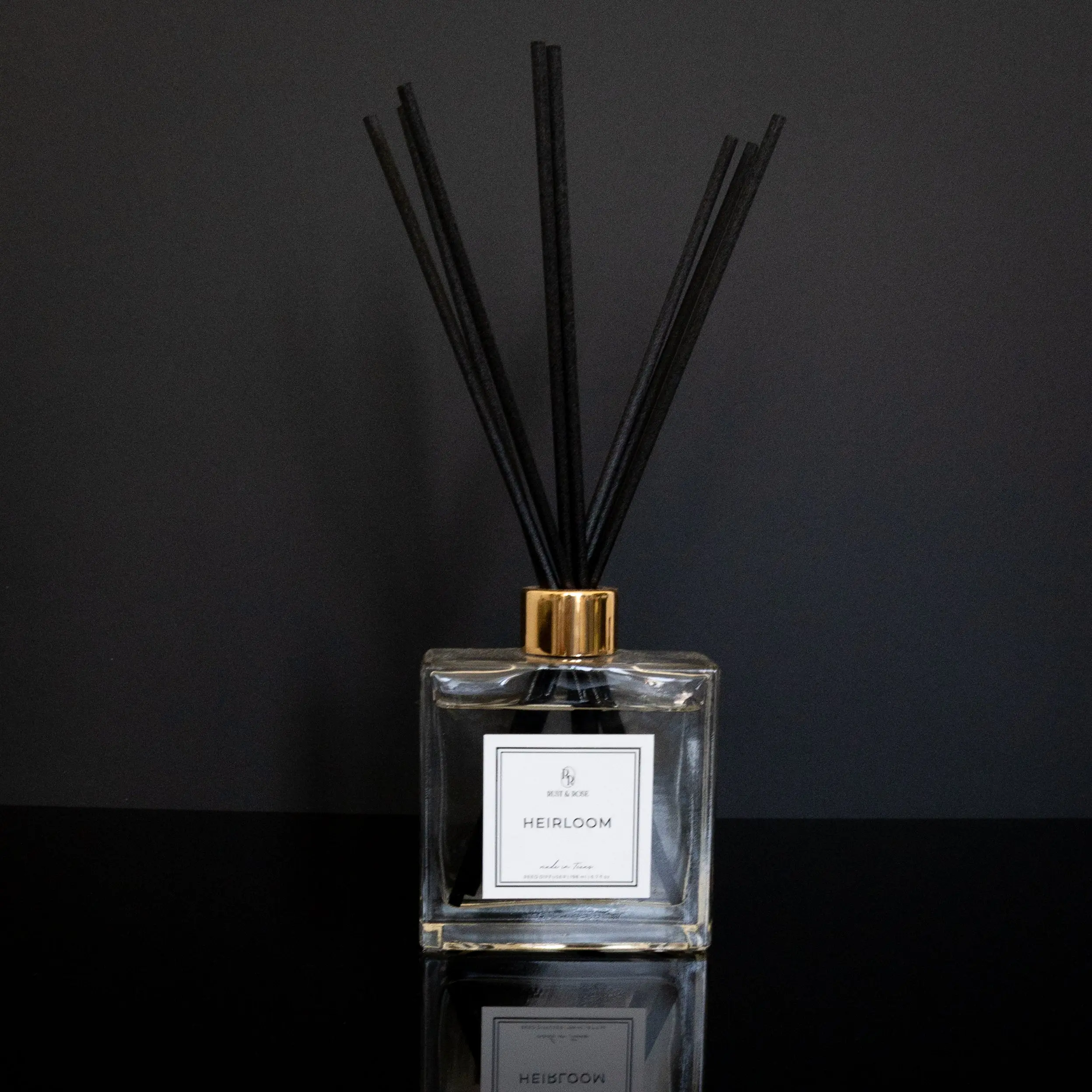 Heirloom Reed Diffuser | Luxury Non-Toxic Home Fragrance | Vanilla Buttercream Mint Scent