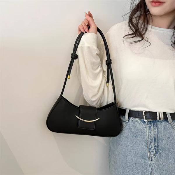 Black Boat shoulder Bag –Y2K  and  minimalist style Travel Shoulder bag, Heavy Duty Leather Carry All, Reusable Shopping & Gym Shoulder Bag for Women & Men- Easter Gift