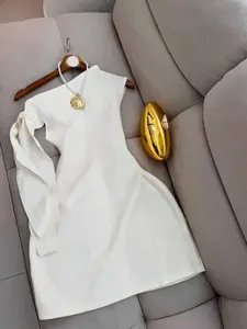 Women's Unique Design Knitted Off-Shoulder Bow Tie Short Dress, Slimming Fit, Adjustable Straps, Fashionable Casual Wear