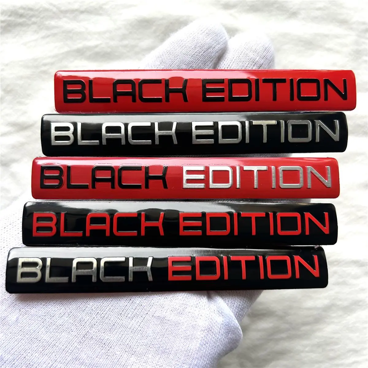 Aluminum alloy black edition car logo is suitable for car sticker decal decorative accessories at the tail of the trunk of the