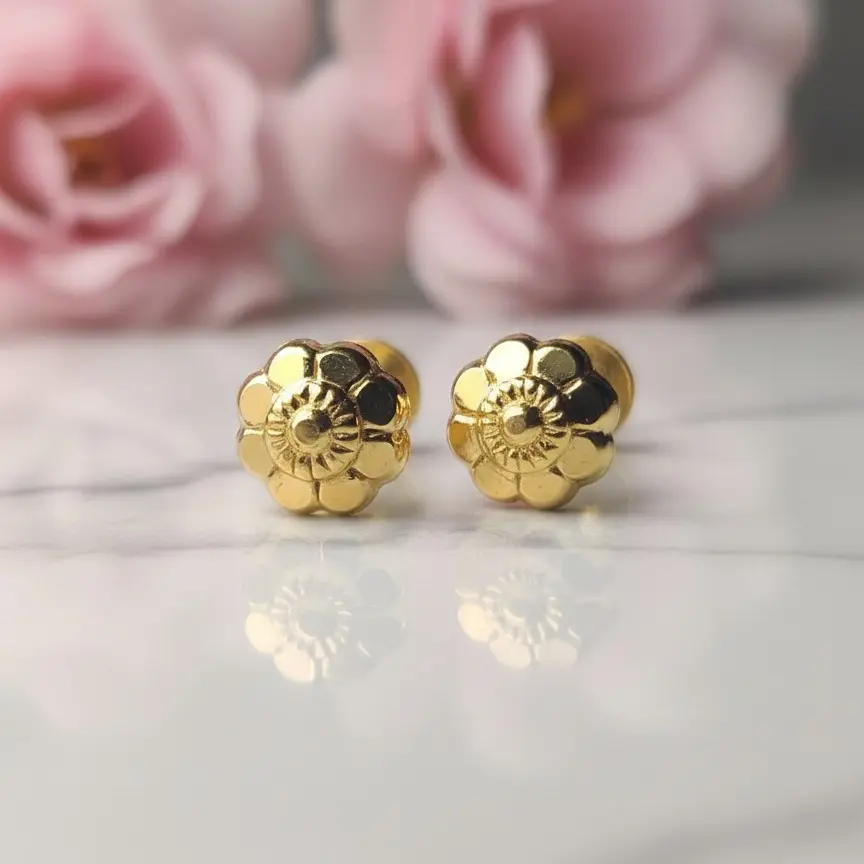 4.75mm Gold Flower Stud Earrings • 14K Solid Gold Nose Stud • Tiny Floral Gold Stud