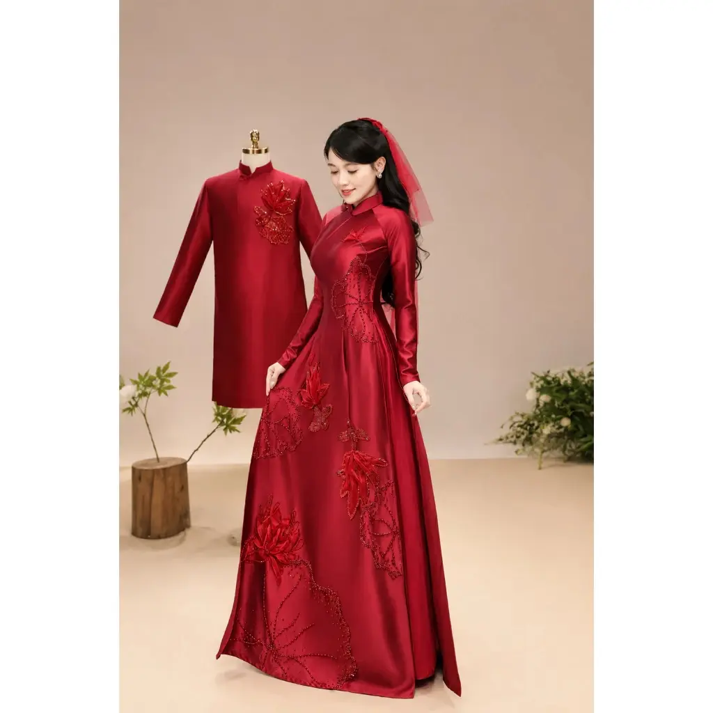 Traditional Vietnamese Couple Ao Dai Set – Elegant Wedding Matching Outfit