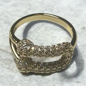 U Nail diamond ring