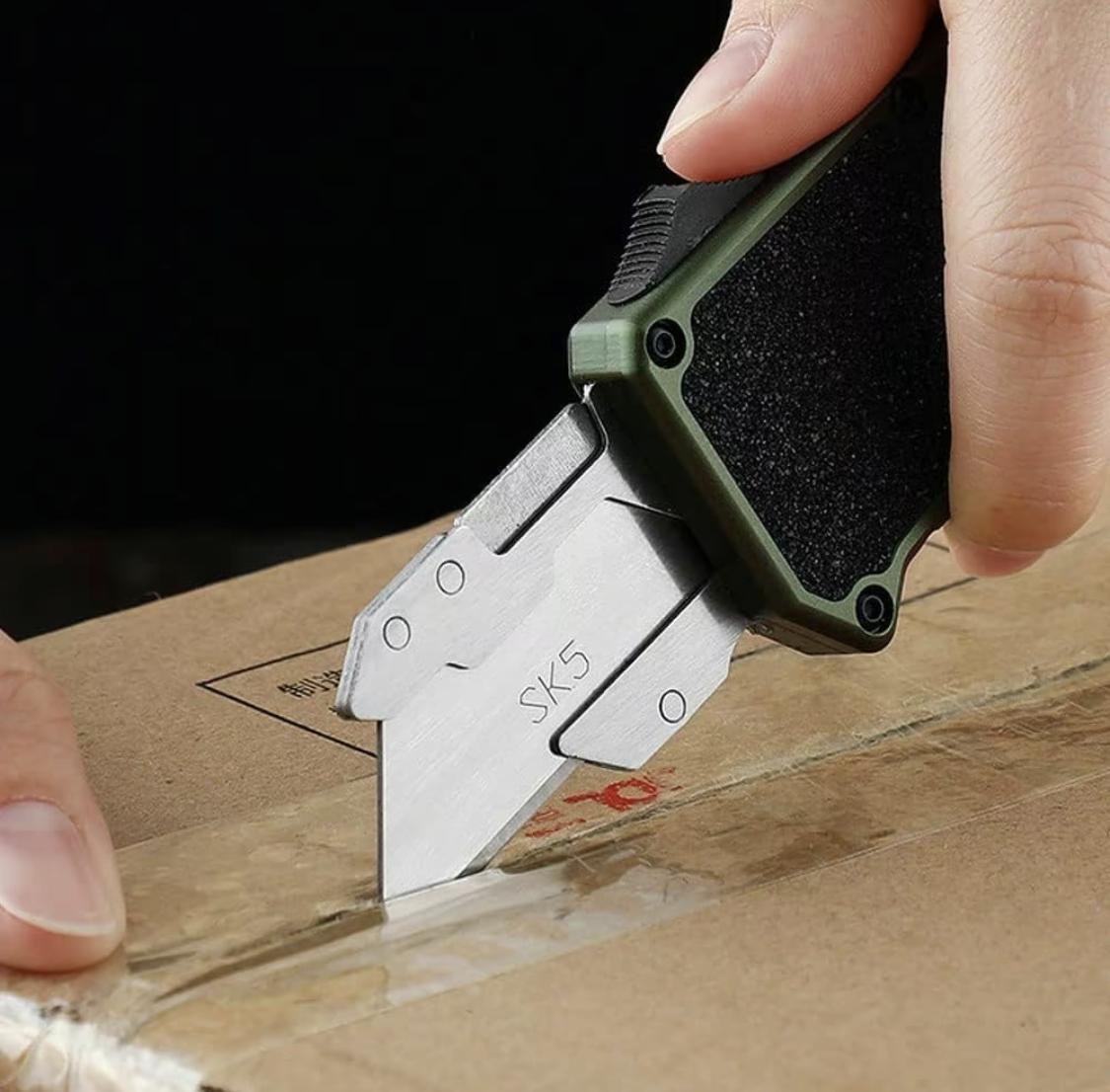 EDC Auto Box Cutters Heavy Duty Cardboard Cutter, Replaceable Blade Pocket Knife With Clip, With 5pcs Spare Blades, utility knife,