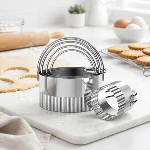 5 Pieces Circle Biscuit Cutter,Professional Stainless Steel Round Cookie Cutters Tool with Ring Handle for Baking Pastry Doughnut