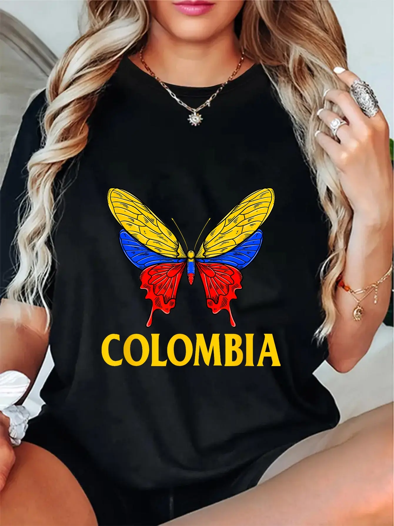 Women's 100% Cotton Casual Short-Sleeve Round Neck Graphic T-Shirt, Colombian Heritage Design, Everyday Wear, Lady, Streetwear, Top, Vintage, Distressed Look, Playful, Shortsleeve, Tshirt, Casual Tee, Easy To Style