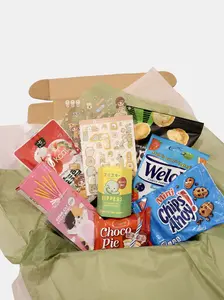 Smiski Hipper Goodies Gift Bundle | gift box, birthday gift, personalized gift idea