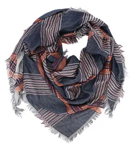 2024 New Arrival 100% Polyester Cozy & Chic Triangle Plaid Scarf with Frayed Edges