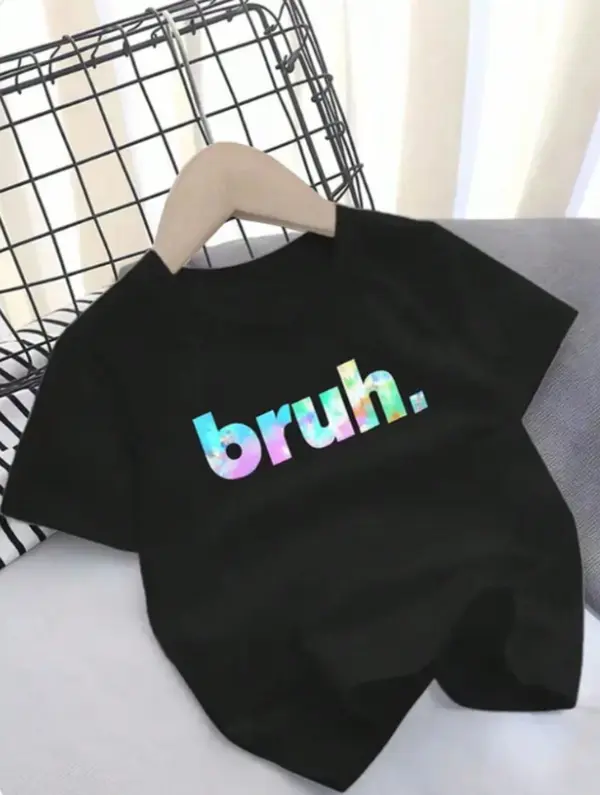 Holographic Bruh Letter Graphic 100% Cotton Summer Tee for Campus Daily Outfit & Night Market Stroll Unisex Oversized Black T-shirt