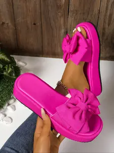 Stylish Summer Women's Wedge Sandals with Floral Print Design, Comfortable Thick Sole for All-Day Wear, Perfect Footwear for Warm Weather, Higher Platform Sandals, Fashionable Comfy Sandals
