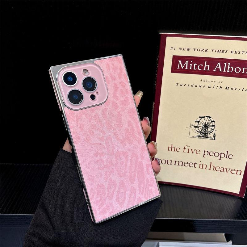 Luxury Rhinestone Square Edge Phone Case, Bling Diamond Full Camera Protection Shockproof Cover with Heart Design for IP 17 Pro max, 16plus, 15, 14, 13 junk