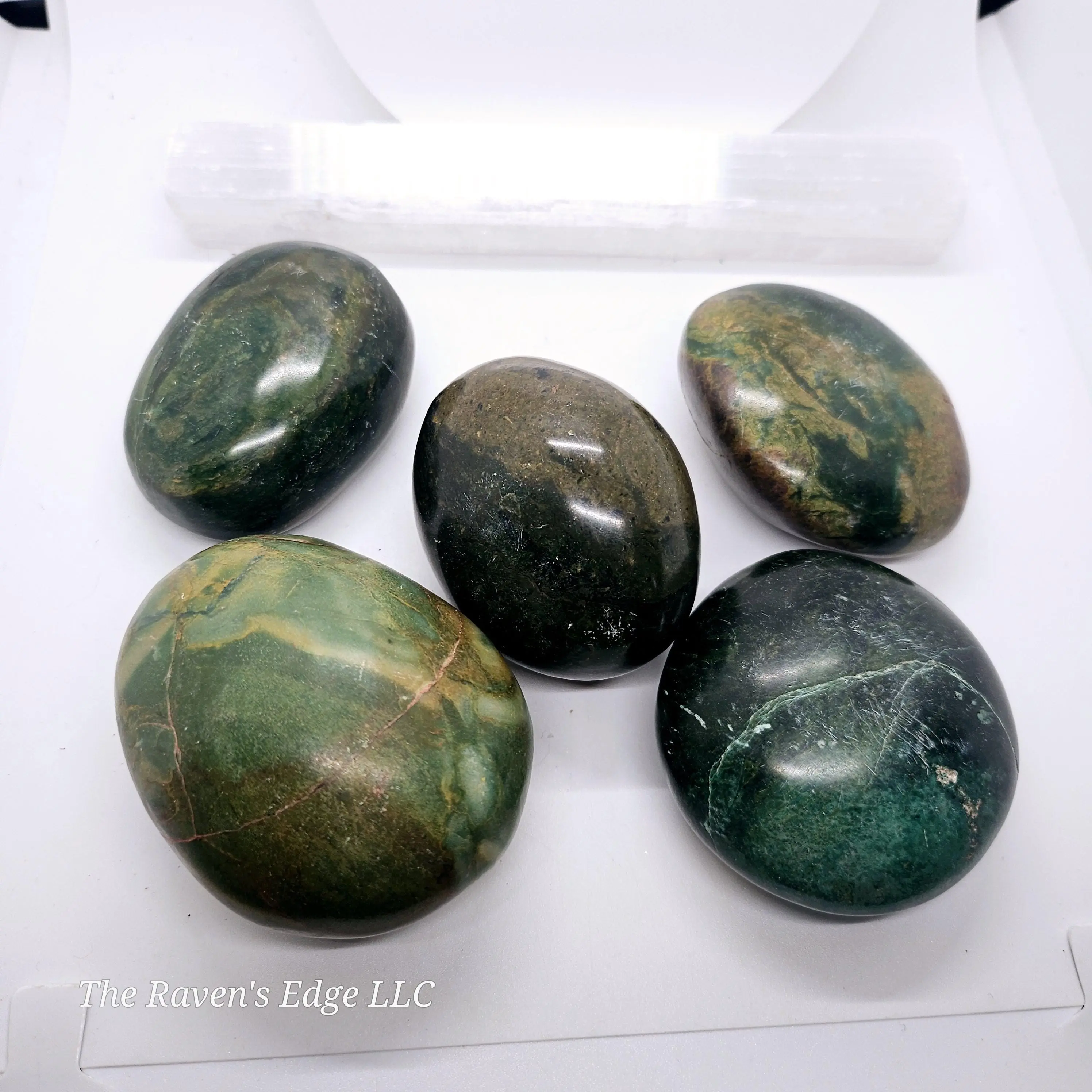 Green Verdite Jade Palm Stone – Zimbabwean Serpentine for Grounding & Wisdom