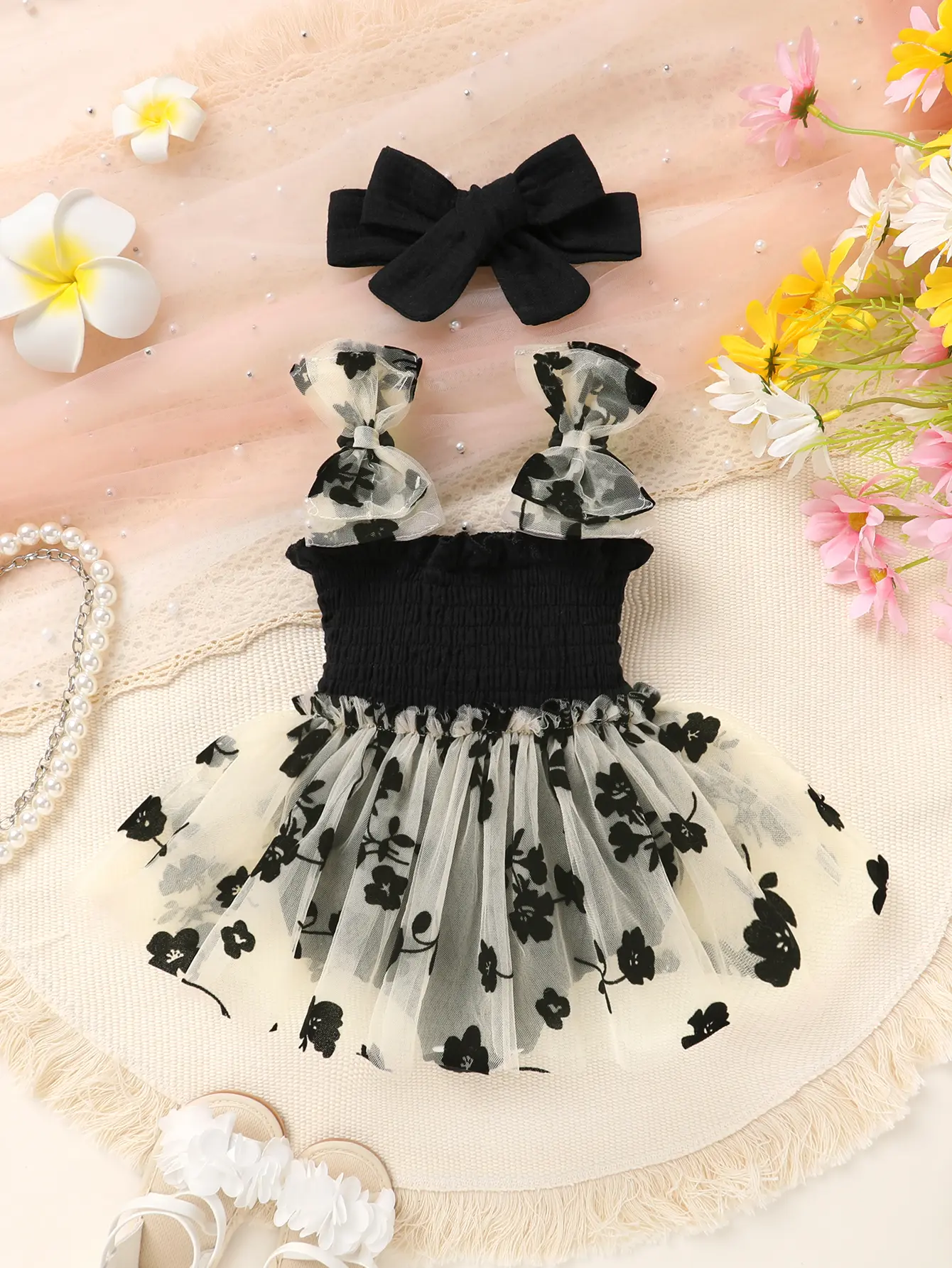 2pcs, Baby Girl Clothing, Soft, Casual, Elegant, Cute, Bow-decorated Floral Embroidered Ruffled Cotton Suspender Dress Bodysuit And Headband Set, Baby Stuff, Suitable Summer For Everyday Wear, Vacations, Parties, Photo Shoots, And Outdoor Activities