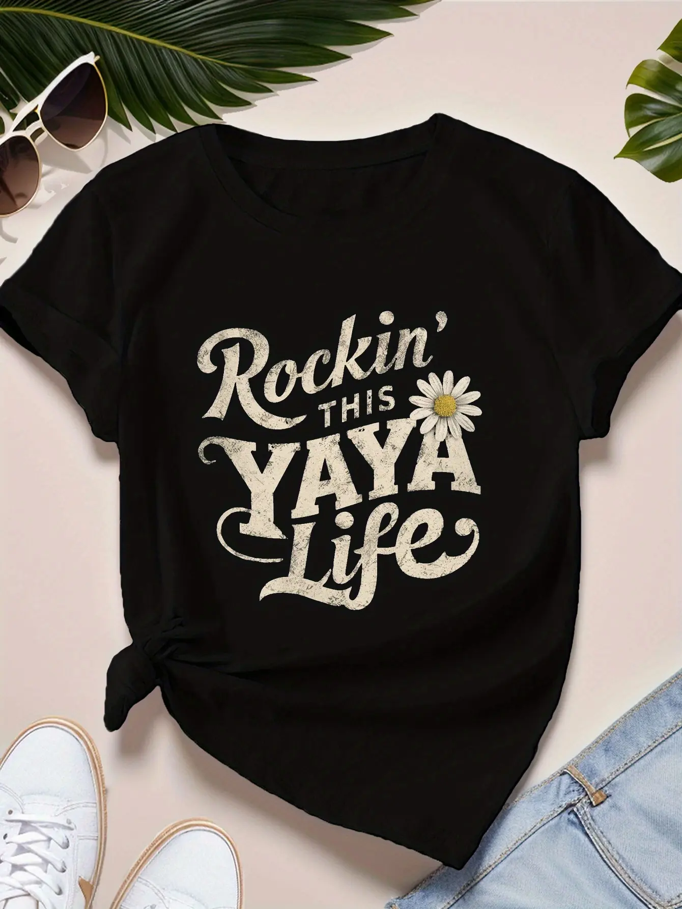 Plus Size, Yaya Life Women's Plus Size Short Sleeve T-Shirt - Casual Round Neck Blouse with Yaya Life Logo Print (Style Random), Comfortable Medium-Stretch Fabric, Machine Washable All-Season Casual & Wear, Plus Size Friendly Everyday Outfits