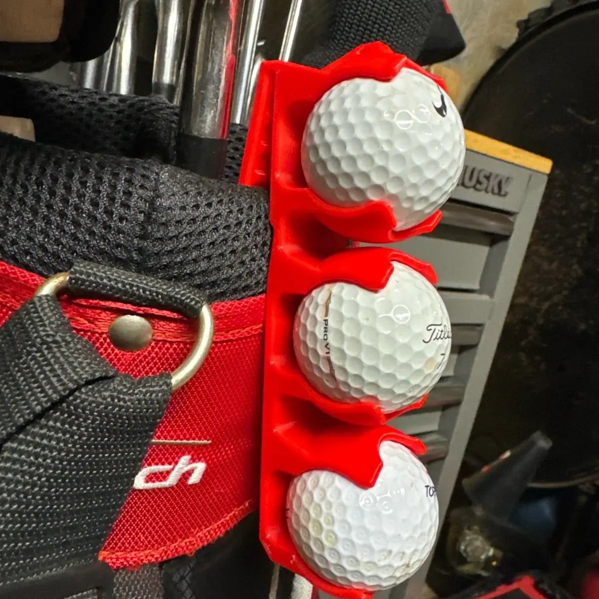 Streamline Your Golf Game with Golf Ball Caddy - Compact & Lightweight