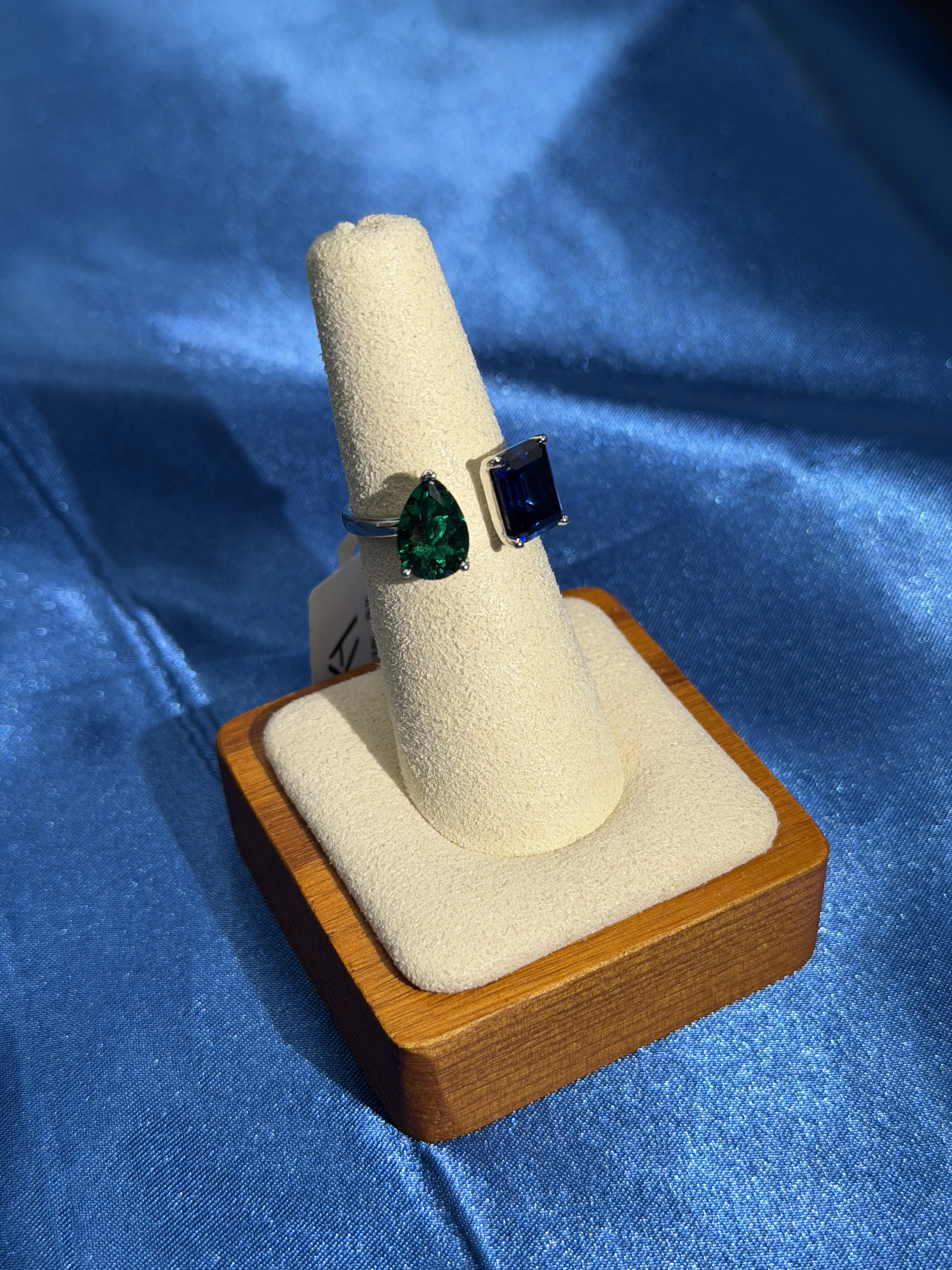 Certified Pear & Emerald Cut Gemstone Toi et Moi Ring, Emerald&Sapphire, Sterling Silver, Lab Grown, Size 6-8, GW 3.5-3.6g