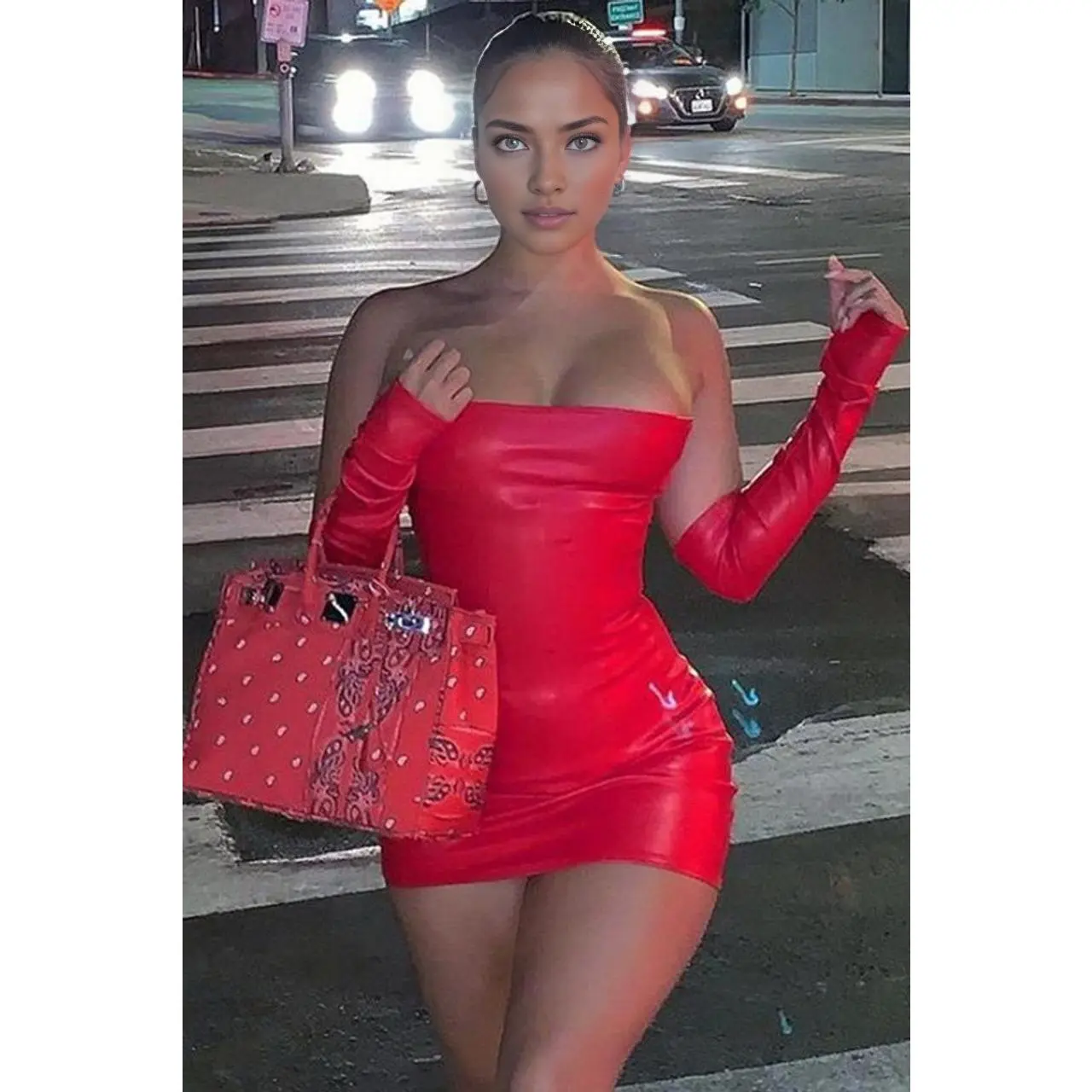 Red Tube Mini Dress & Gloves Set - Sexy Bodycon Design with Matching Fingerless Gloves for Eye-Catching Style