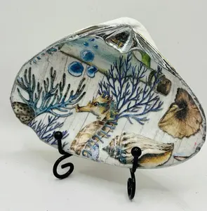 Seahorse, Shells, Bottle Ocean Scene XL Clam (Nahant Beach, MA)