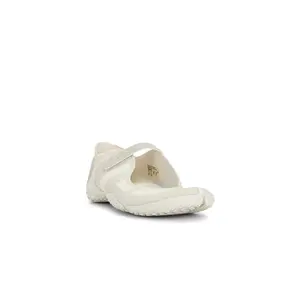 NikeSKIMS Rift Mesh Sneaker in Light Bone