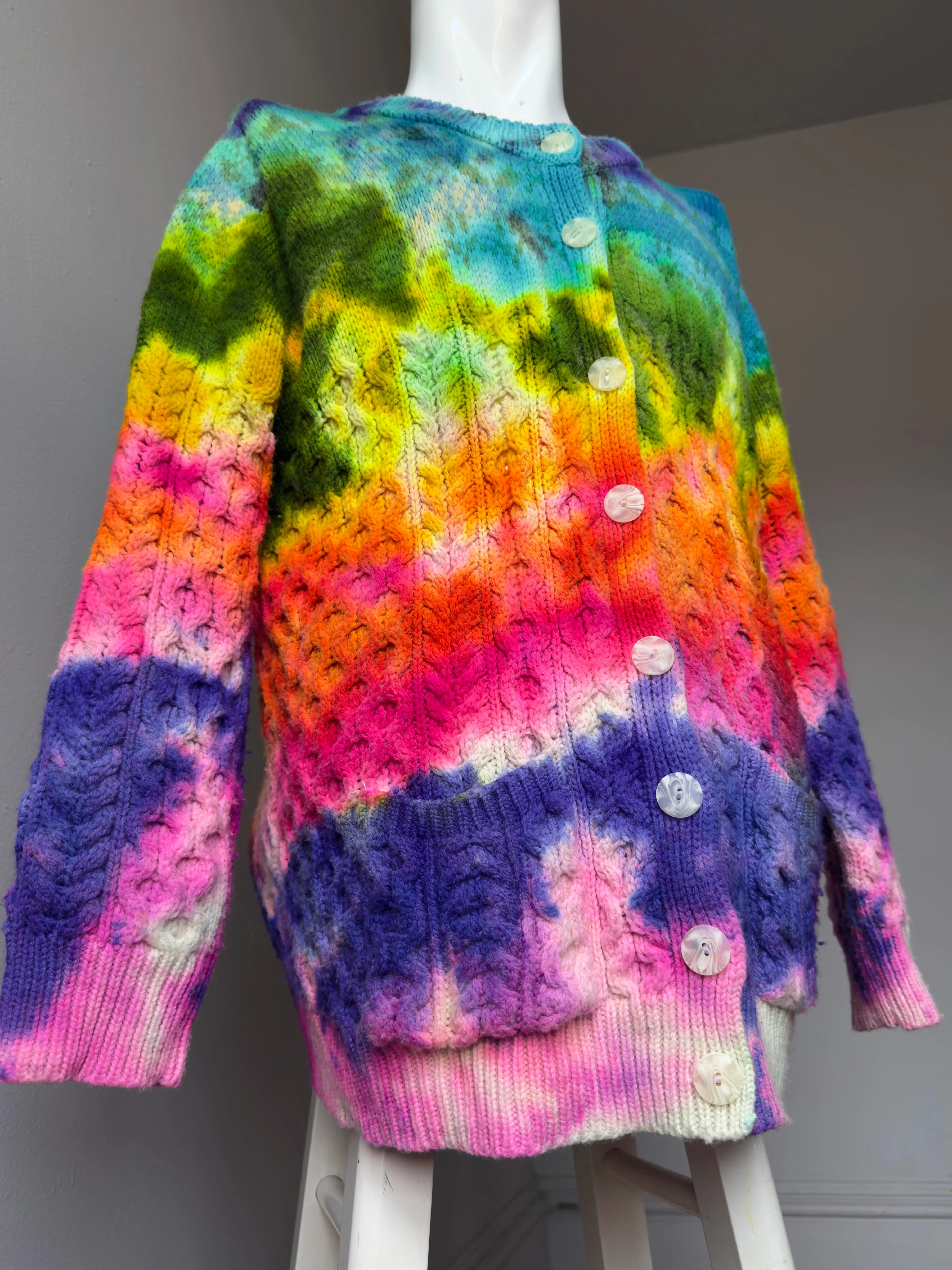 Women’s L Rainbow Knit Sweater Wool Tie Dye Button Up Knitwear Cardigan