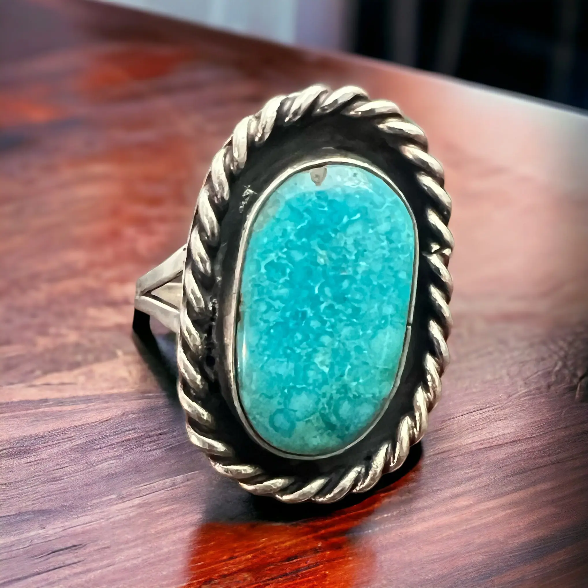 Vintage Sterling Silver Waterweb Blue Turquoise Cabochon Ring — Size 10.5
