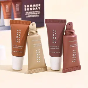 4-in-1 Mini Lipstick and Lip Gloss Makeup Set - Includes A Rich, Moisturizing Lip Oil, A Highlighting Lipstick, and A Light, Non-sticky, Clear Lip Gloss. Suitable for All Skin Types, This Portable, Unisex Lip Product Set.