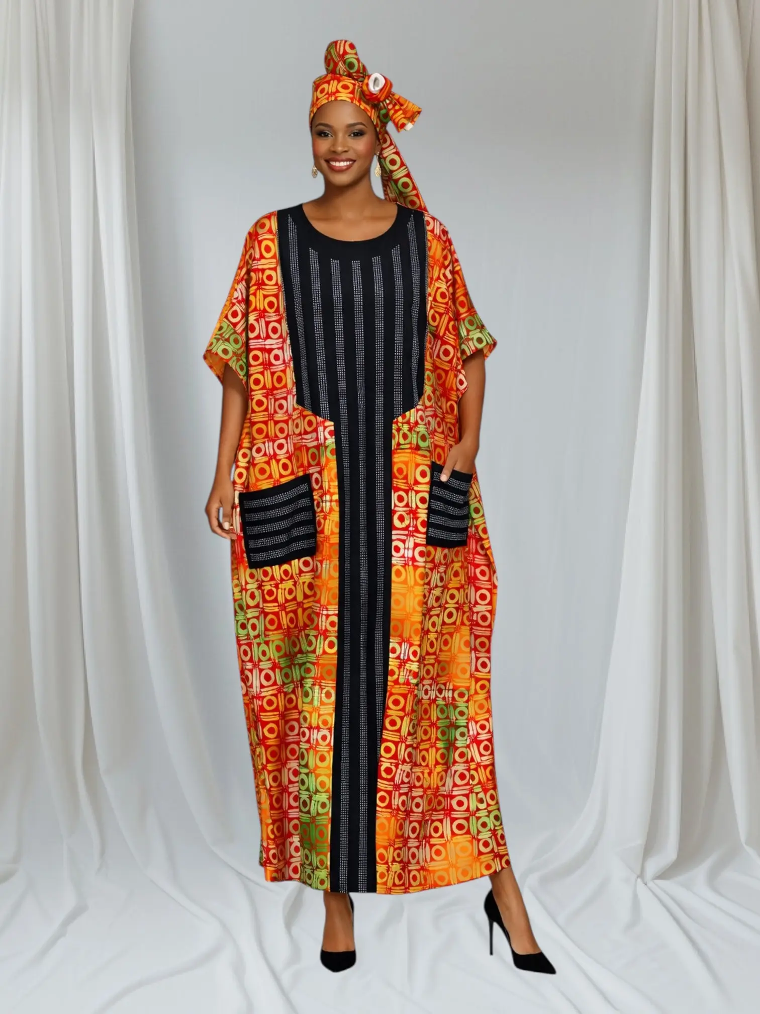 CRZ Kaftan With Silver Rhinestone Embellishment With Front Pocket 136