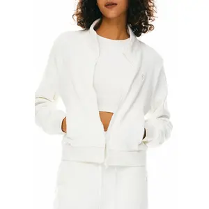 Orolay Women's Fleece Lightweight Jacket – Full Zip Long Sleeve Warm Coat with Pockets for Casual Sherpa Comfort Basic Womenswear Tops Outerwear