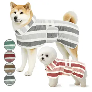 1 Piece Dog Bathrobe Quick Drying Cat Bathrobe, Striped Pattern Super Absorbent Dog Towel, Dog Sleepwear, Dog Bath Accessories for Small Medium Large Dogs, Poodle