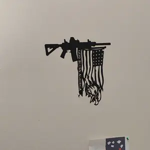 1pc American Flag with Eagle & Rifle Metal Wall Art, "God Bless America" Statue Mural, Intricate Craftsmanship, Perfect for Independence Day, Veterans Day Decor, Perfect for Man Cave Garage Patio Wall Decor, Ideal Gift for Patriotic Decor Enthusiasts.