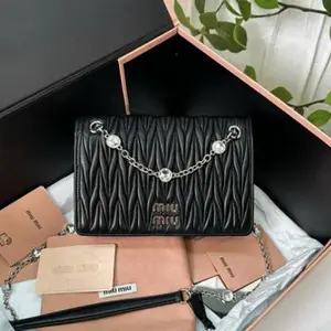Pre-owned MIUMIU/Crossbody Bag/ANB625078