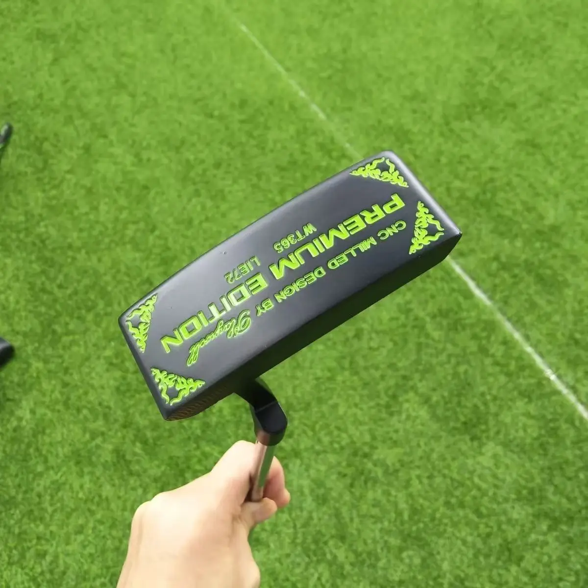Golf Straight Putter, Wide Head Design for Better Stability & Balance, CNC Machined Golf Club Equipment