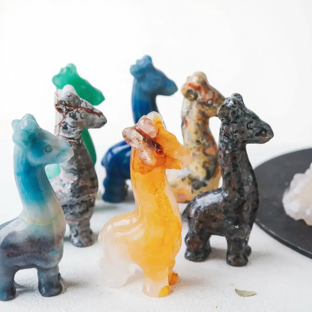 Giraffe Figurine, Hand-Carved Natural Crystal for Spiritual Healing, Nordic & Witchy Tabletop Decor, Collectible for Bedroom Shelf, Collectibles, Banded Veins, Crystal Healers, Bohemian Natural Crystal Decorations