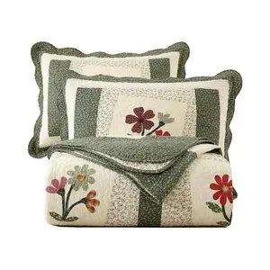 Green 2 Piece Embroidered Floral Quilted Bedspread Quilt Set 100% Cotton Reversible Patchwork Coverlet Set 1 Quilt and 1 Pillow Sham (Green,Twin)