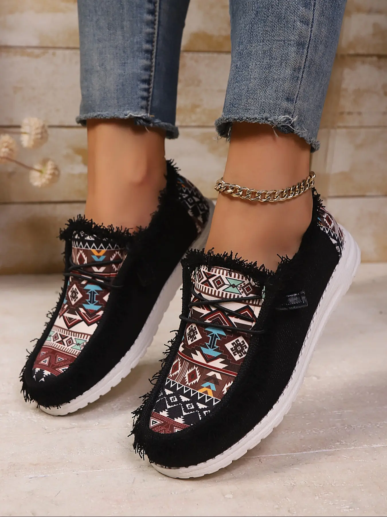 Women's Round Toe Canvas Leisure Shoes, Bohemian Style Boho Shoes for Comfort, Lightweight Design for All-Day Wear, Slip-Resistant Footwear, Casual Fashion Shoes, Daily Wear Shoes