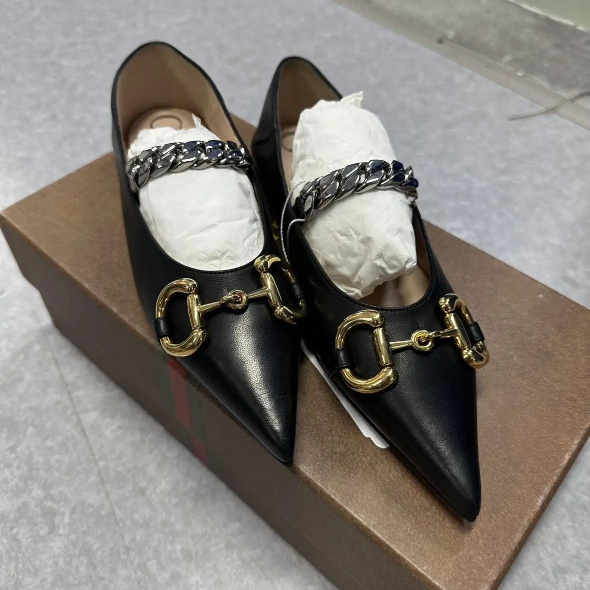 Pre-Owned  Gucci Black Leather Casual ShoesT_JM0000169510