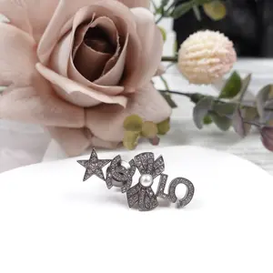 Pre-owned Chanel Black Star&Bowtie Crystal Cufflink