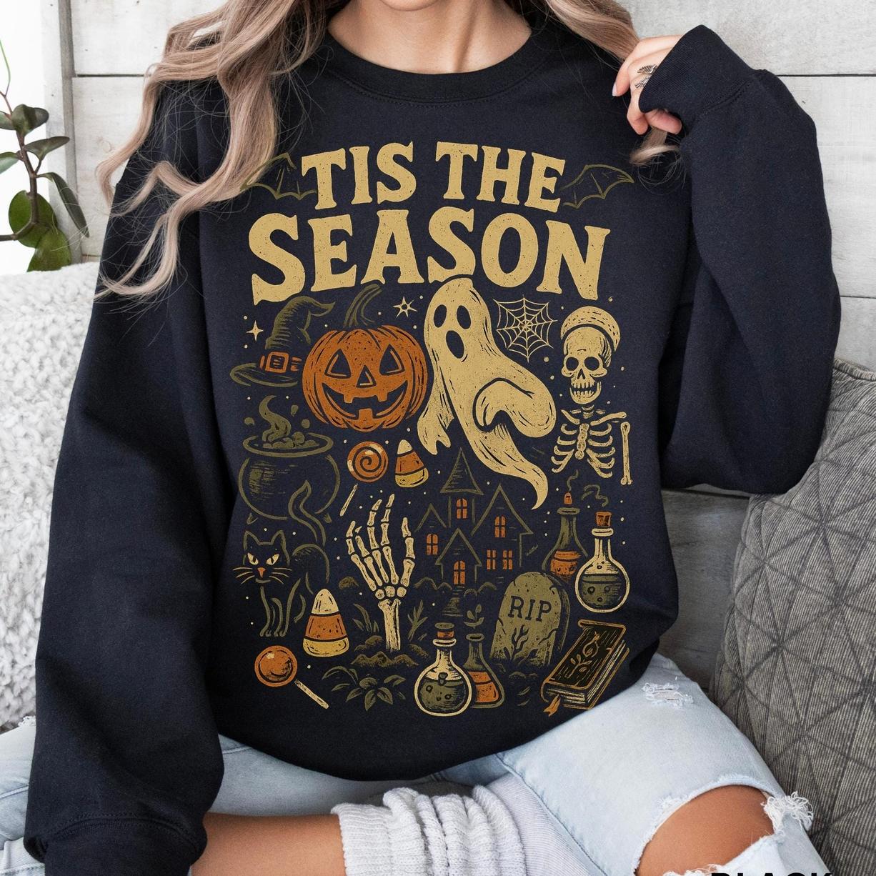 Tis’ the Season Sweatshirt, Retro Halloween Crewneck, Vintage Pumpkin Ghost Sweatshirt, Halloween Aesthetic Apparel, Cozy Fall Outfit, Spooky Season Gift for Women & Men