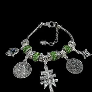 Janet, 5 talismanes nudo de bruja, tetragramaton, cruz de caravaca, San Benito, Hamsa hand bracelet, you cam add charms