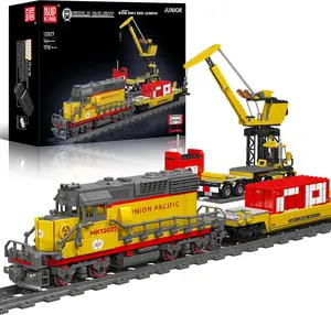 Mould King 12027 EMD  SD40-2 Diesel Locomotive, Building Block Model, Railway Train with Motor, Remote Controlled Train Model Kit (1170 Pieces)