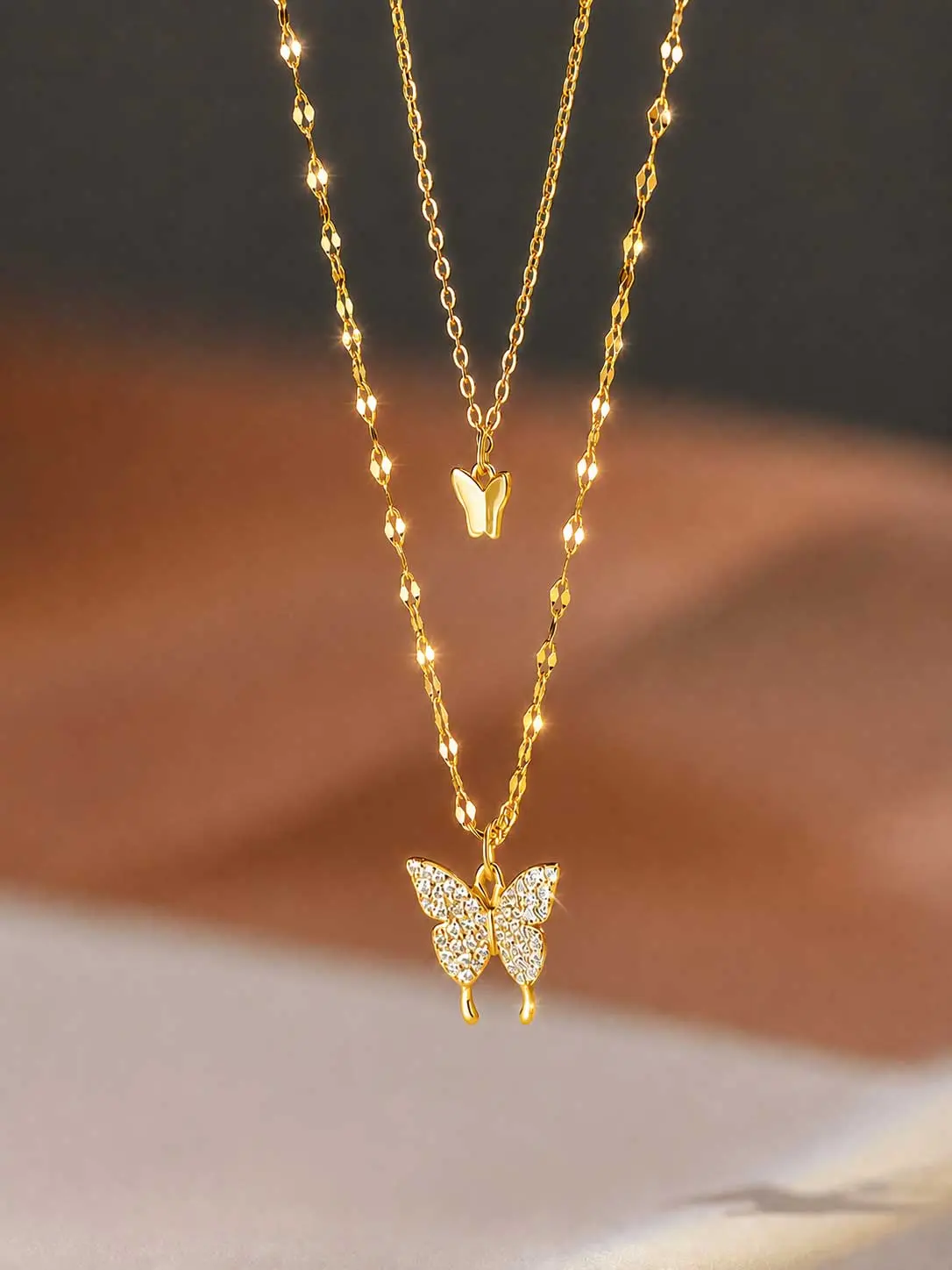 Butterfly Pendant Necklace for Women, Rhinestone Butterfly Necklace, Dainty Silver Clavicle Chain, Y2K Cute Necklace, Trendy Layering Jewelry, Minimalist Fashion Necklace, All Match Everyday Jewelry, Party Outfit Accessories, Birthday Gift for Women Girls