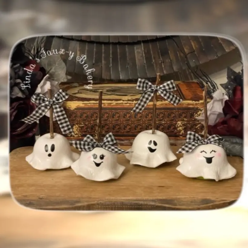 Halloween Faux caramel Apple Ghost Cuties / set of 2 / Faux candy apples