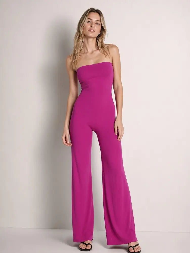 Women's 2026 Summer Viral Strapless Bodycon Jumpsuit, Tube Top Flare-Leg Bell Bottom Outfit, Curve-Contouring Fashion Wear for Night Out, Clubwear Overalls Style