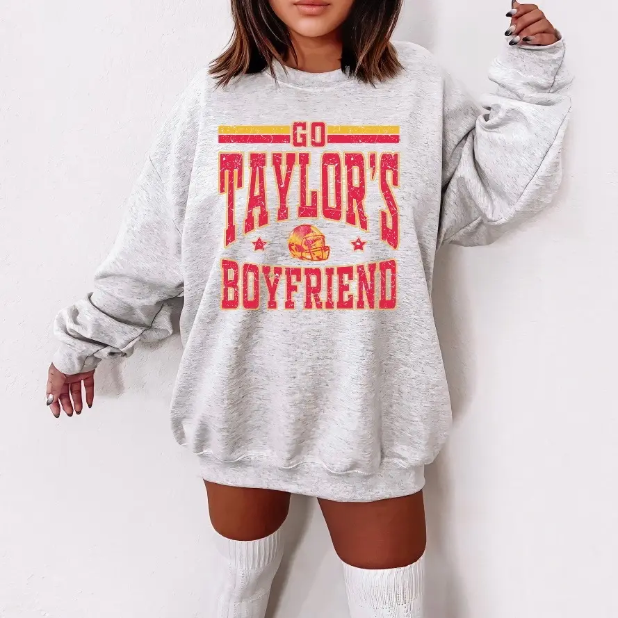 Go Taylor’s Boyfriend Crewneck - Hoodie - Outerwear Pullover Casual Comfort Cute Womenswear Comfortable sweatshirt cotton menswear