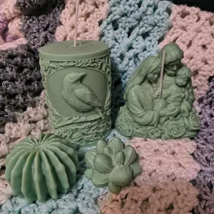 Apple Pumpkin, Cinnamon & Peppermint Scented Candles & Wax Melts for Cozy Home Aroma