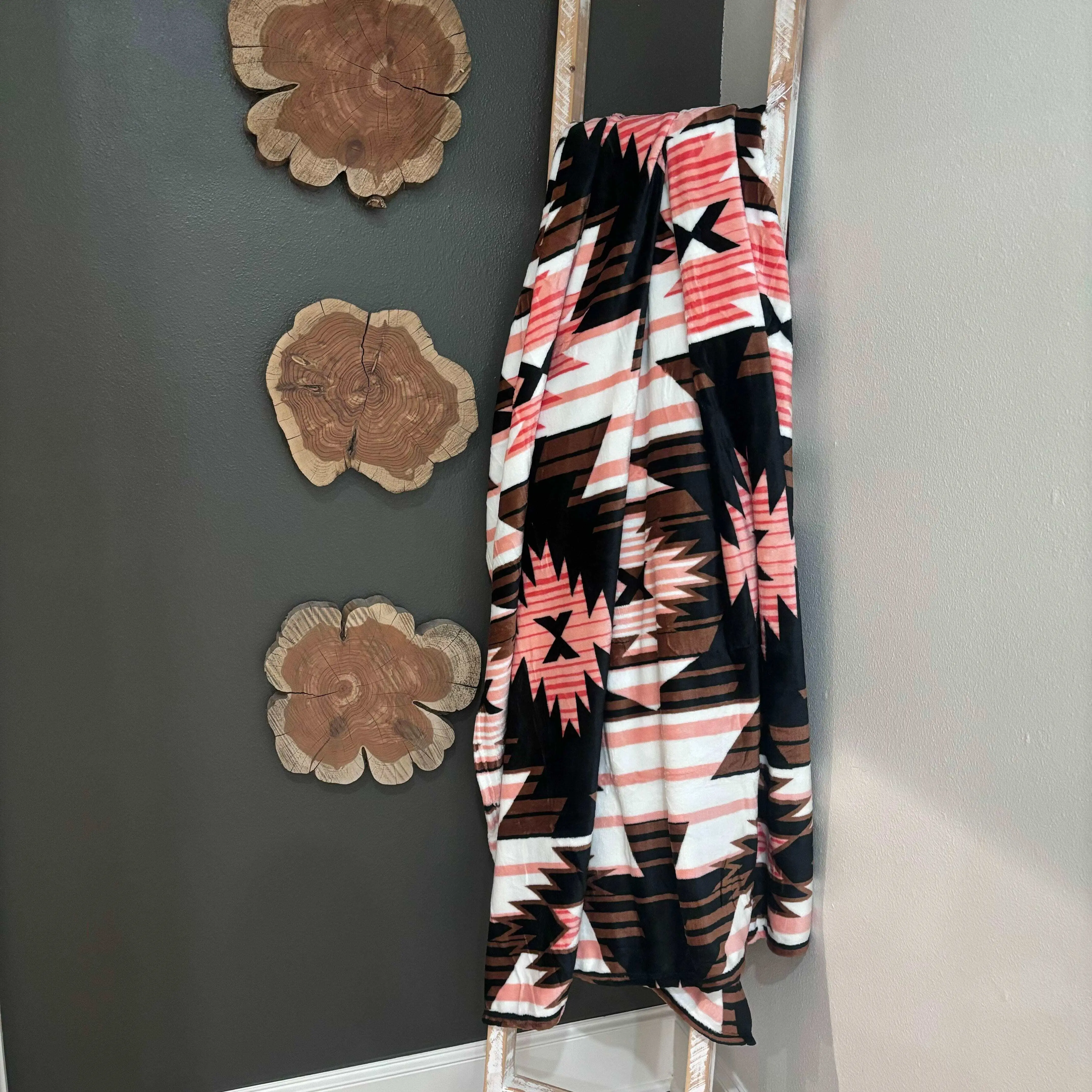 Envy Stylz Boutique Lightweight Throw Blanket 60"x80" Ultra-Soft 100% Polyester - Coral, Brown and Black Blanket. Comfy Blanket - Western Throw