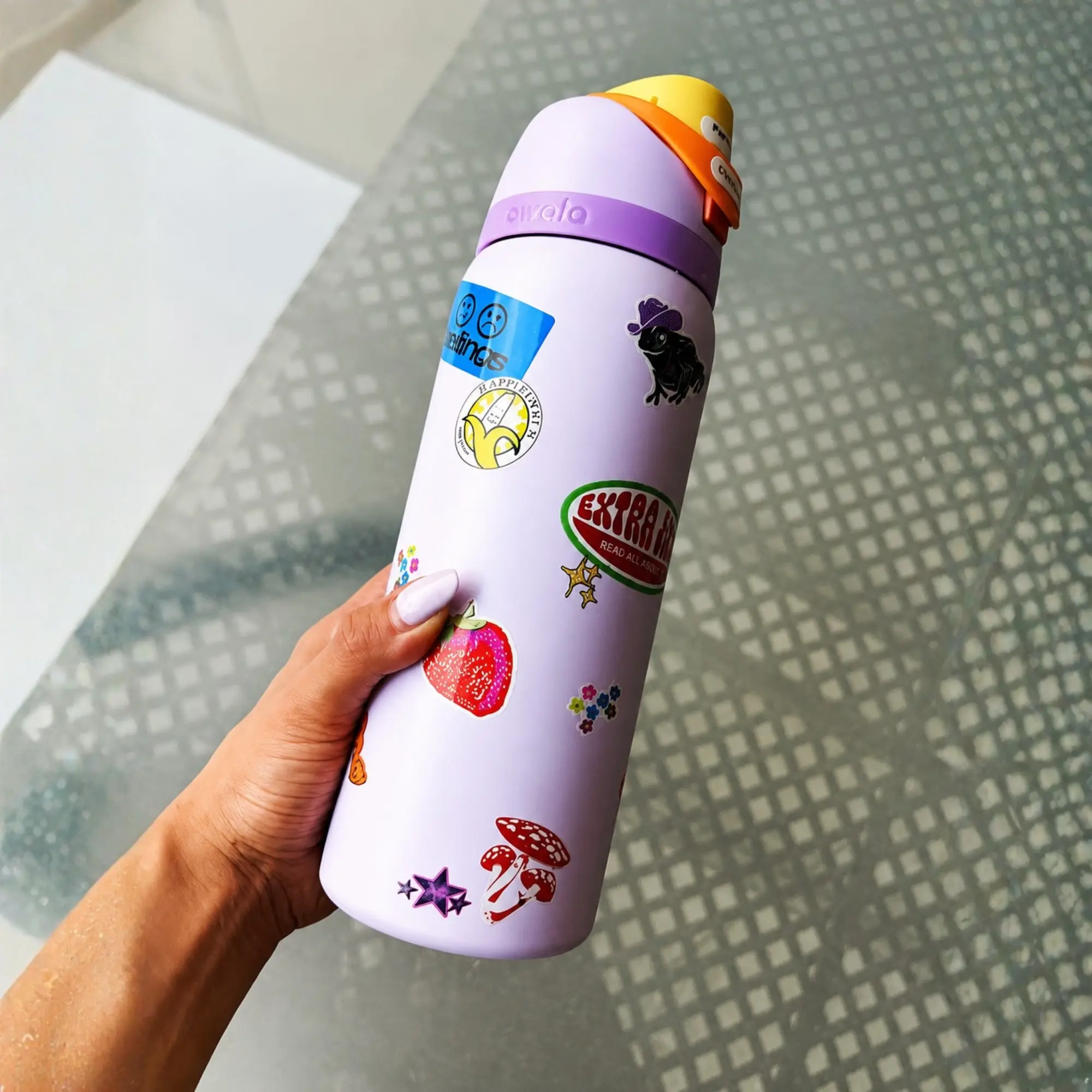 Owala UO Exclusive Dear Diary Light Purple FreeSip 32 oz Water Bottle Limited Edition Stainless Steel Vacuum Insulated Bottle with Straw, Leak-Proof Lid, New in Box