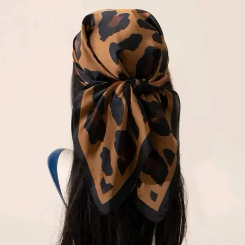 【Black Friday】Leopard Print Square Scarf, Fashionable Hair Accessory for Women & Girls, Casual Versatile Soft Square Head Scarf for Daily Wear