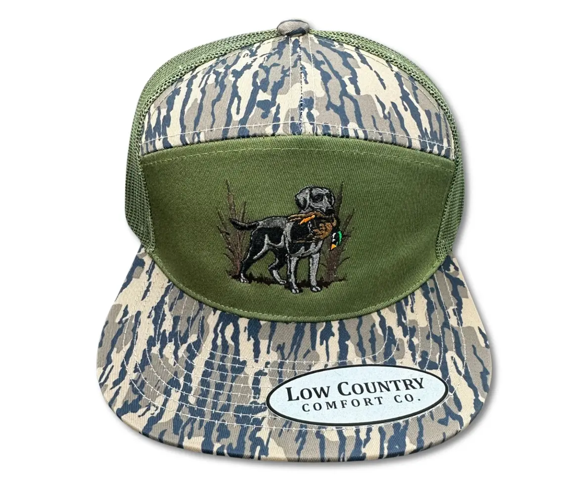 Low Country Comfort Co. Men's Duck Dog Snapback Trucker Hat, Hunting Camouflage Design, High Crown, One-Size-Fit-Most, Animal-Themed Sports & Outdoor Accessory, Animals