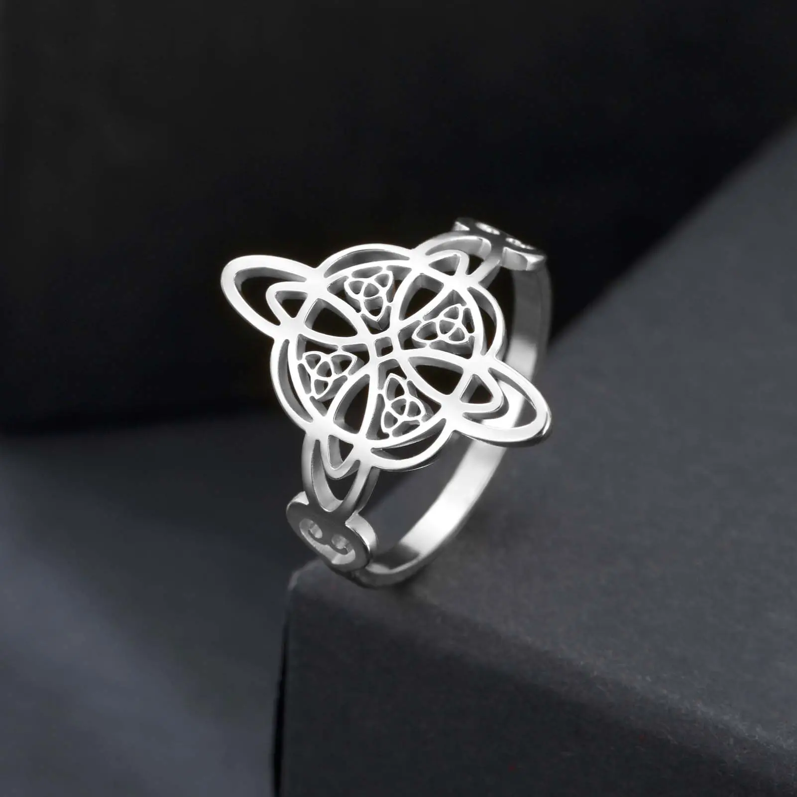 Witch knot hollow Celtic knot ring stainless steel ring men and women daily wear gift